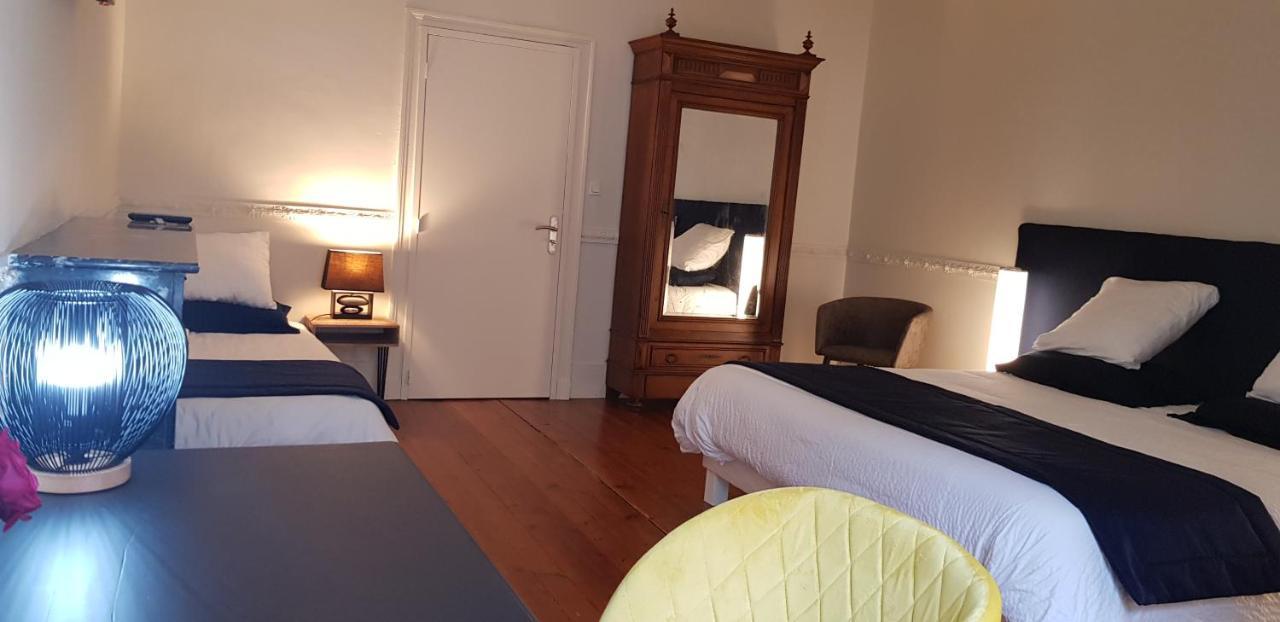 Le Durivum Hotel Montaigu-Vendee Eksteriør billede