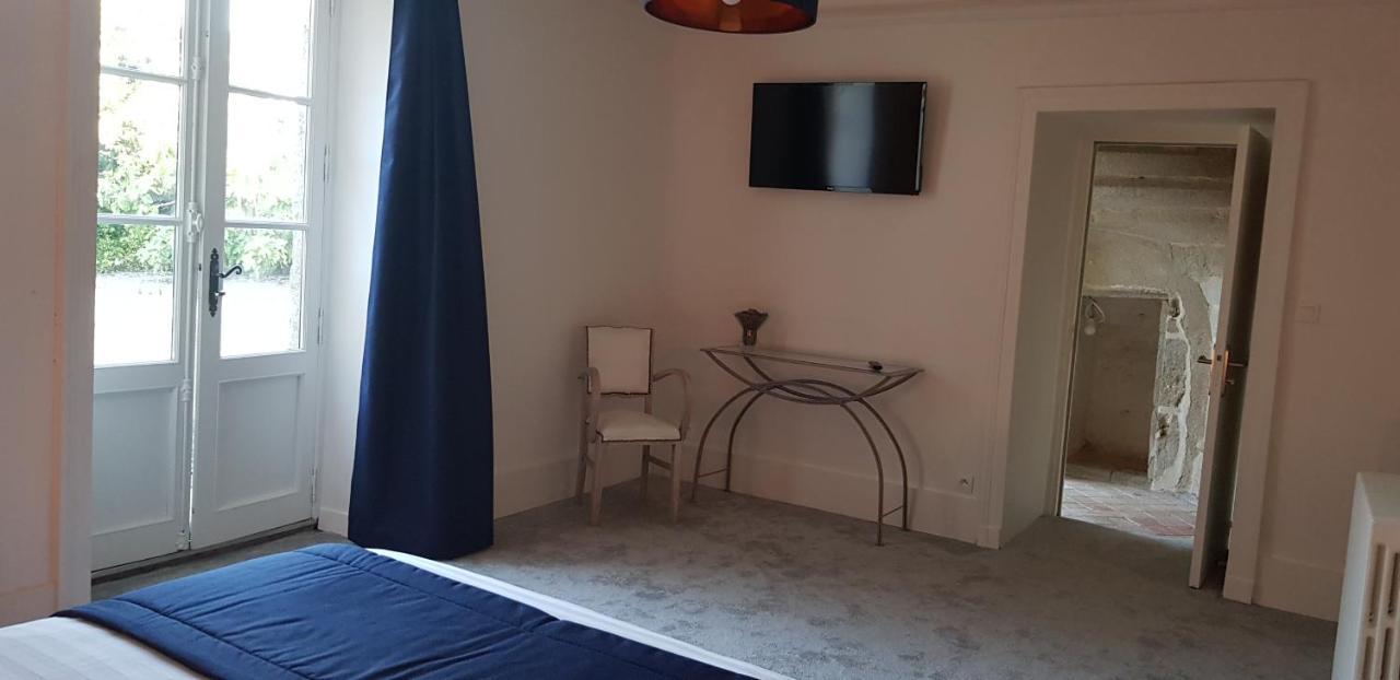 Le Durivum Hotel Montaigu-Vendee Eksteriør billede